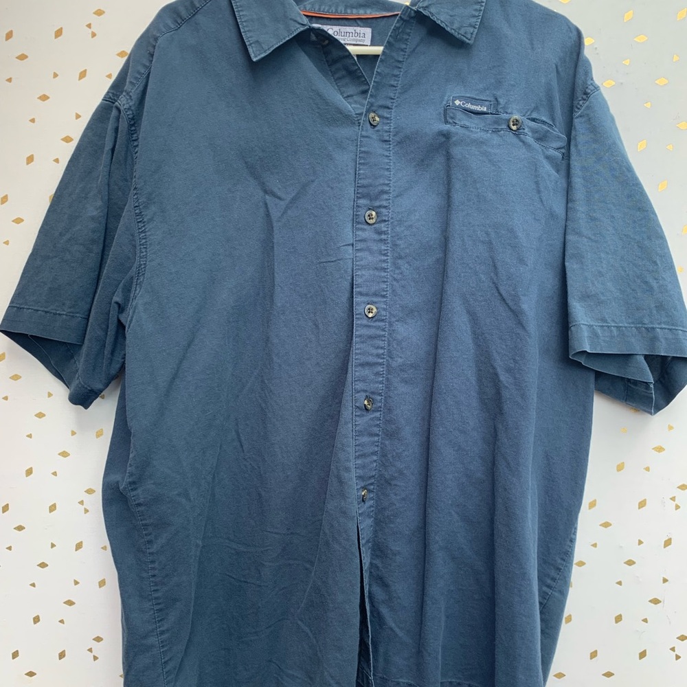 Xl blue columbia button down shirt